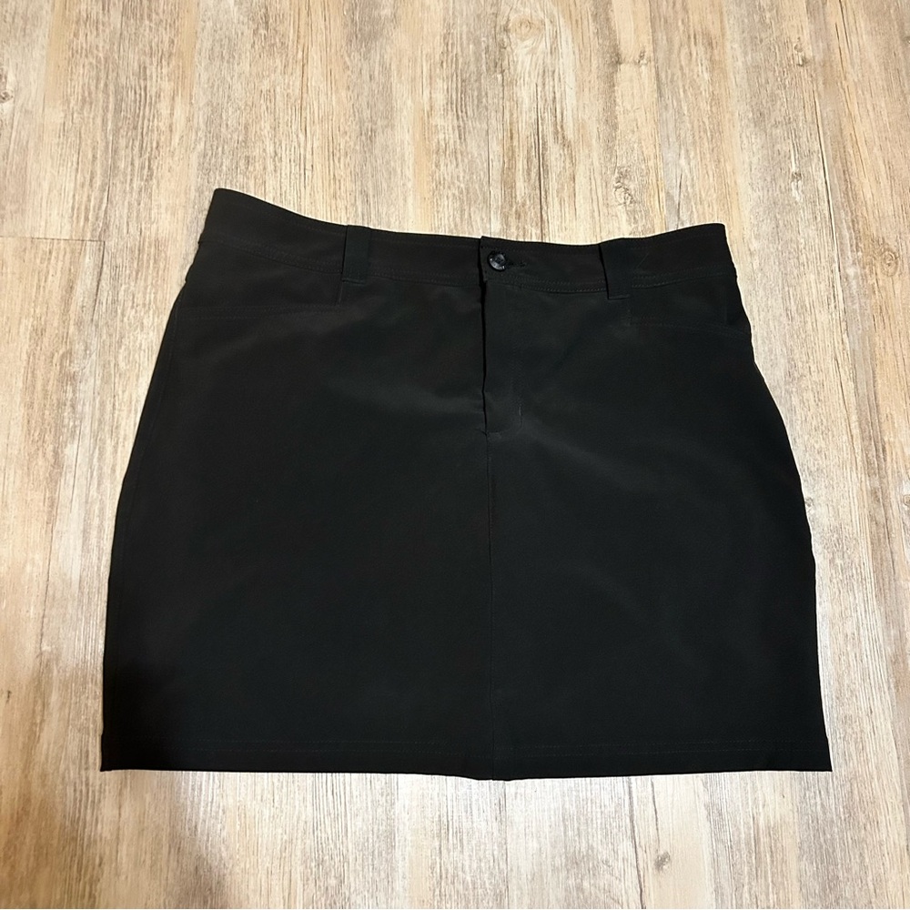 Eddie Bauer Athletic Golf Tennis Black Skort Size 10